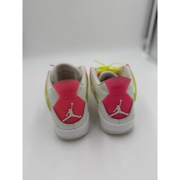 Size 6 (GS) - Jordan 4 Retro Mid Lemon Venom - Picture 4 of 6